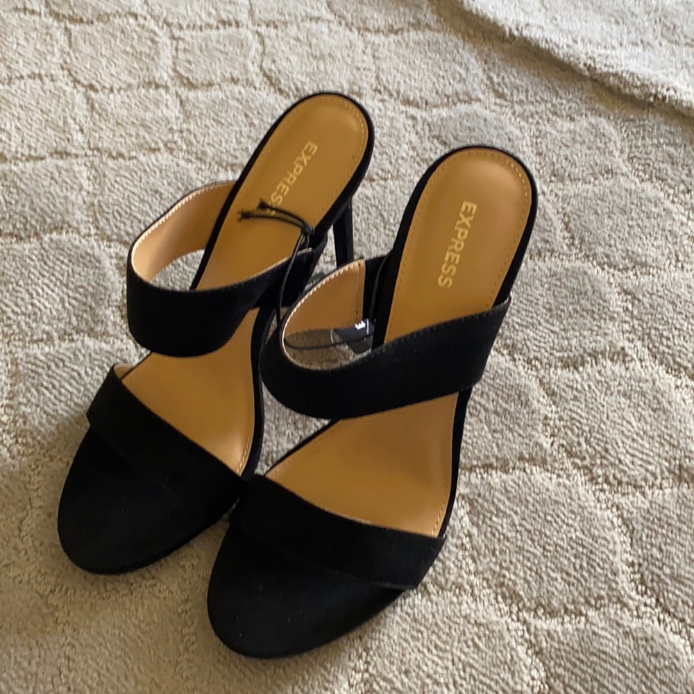 Black heels